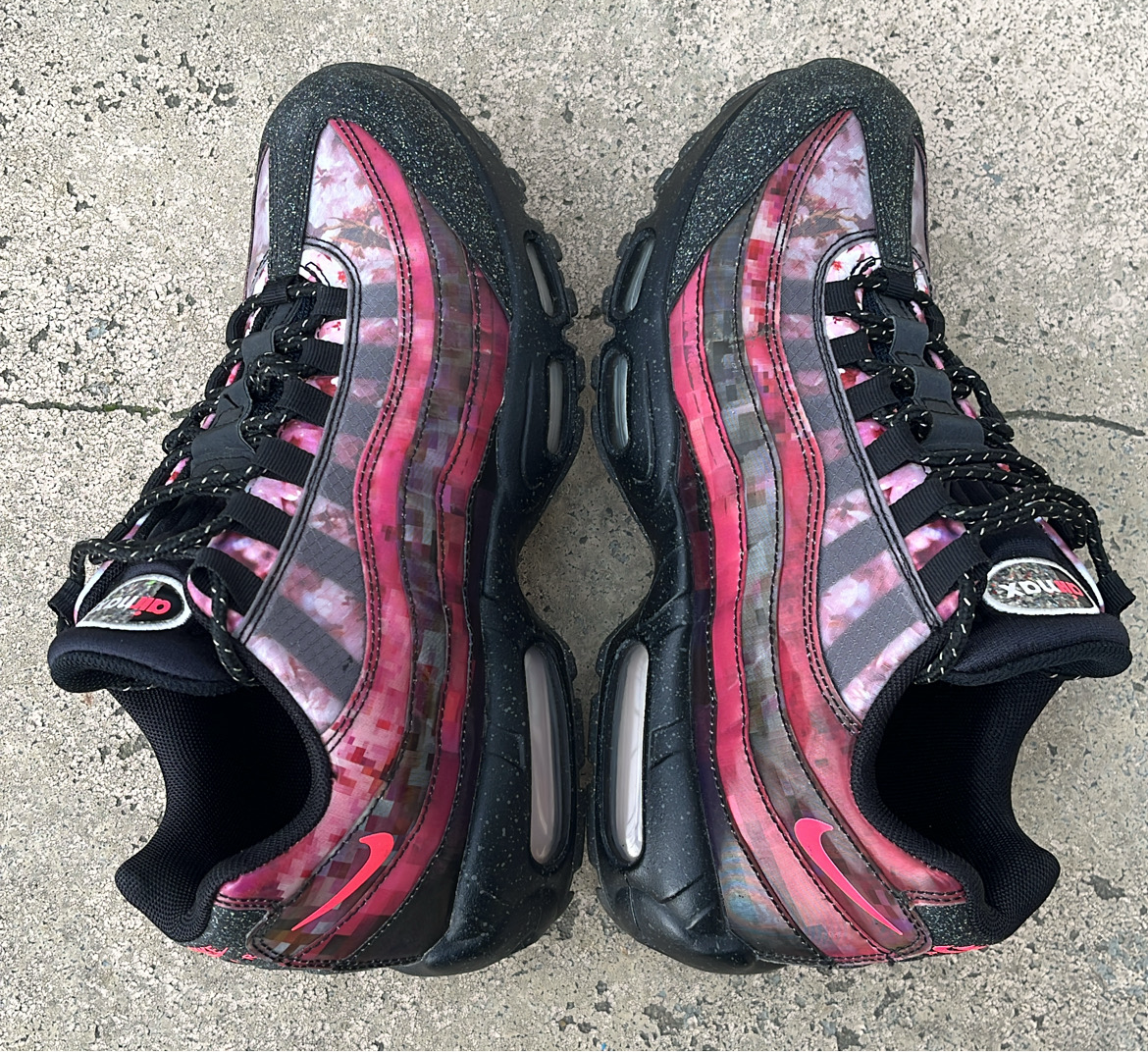 Air Max 95 Cherry Blossom - EU40.5 / US7.5 / UK6.5