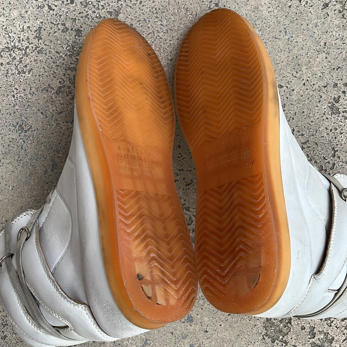 Maison Margiela x H&M High-Top White - EU43 / US10 / UK9