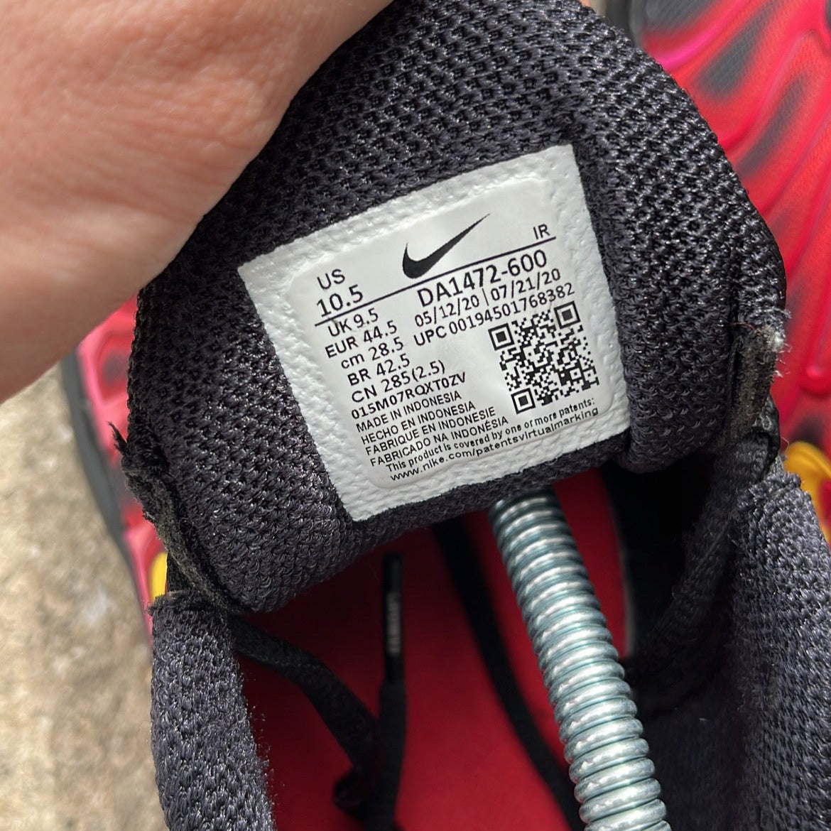 Tn Supreme Red - EU44.5 / US10.5 / UK9.5