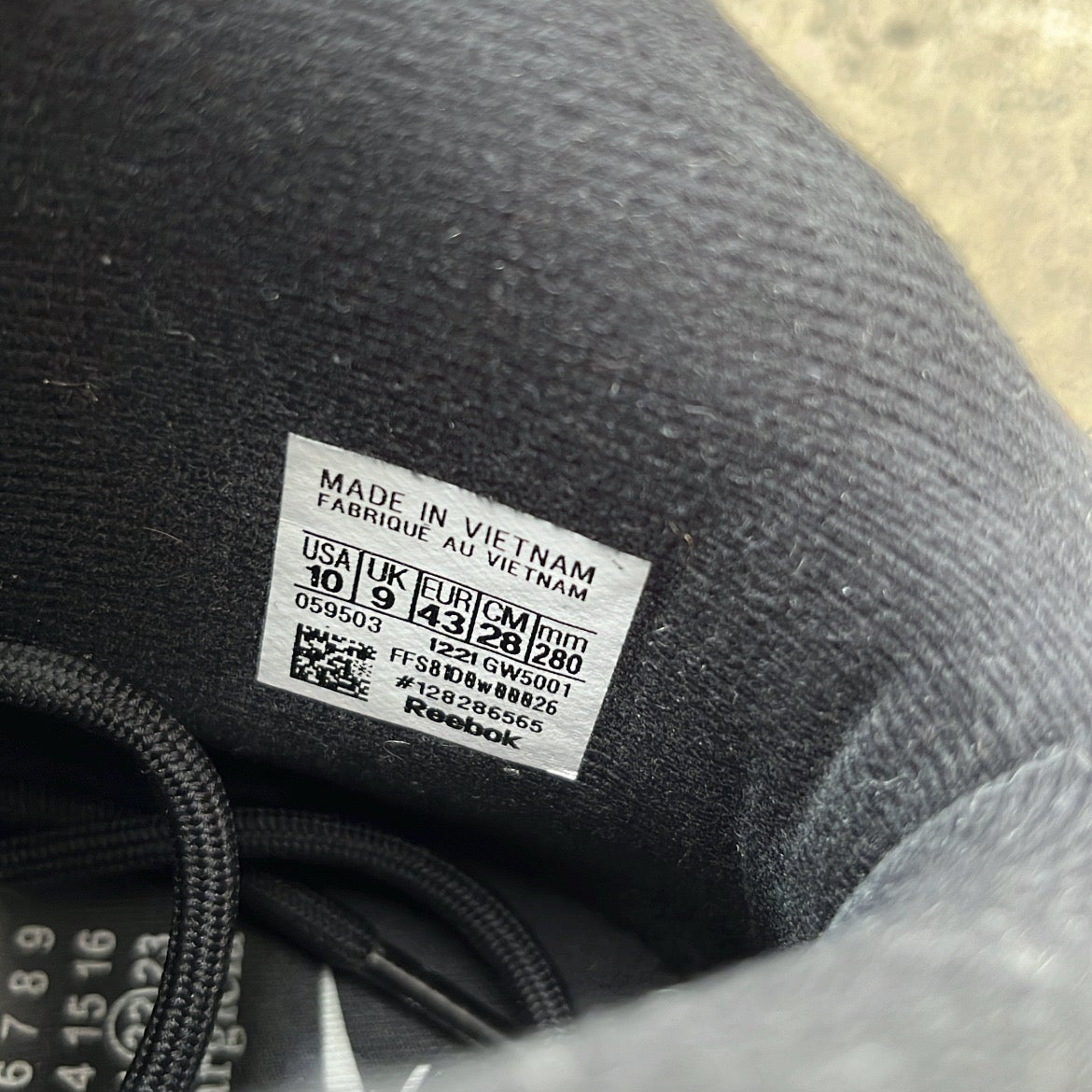 Reebok Maison Margiela Black - EU44 / US10 / UK9
