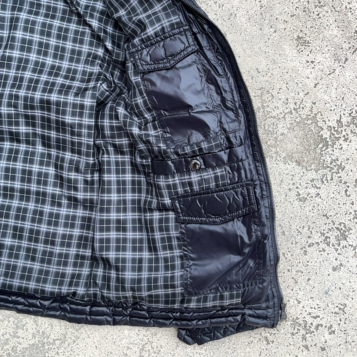 Burberry Black Label Glossy Black Jacket - L - Silver Fox Fur