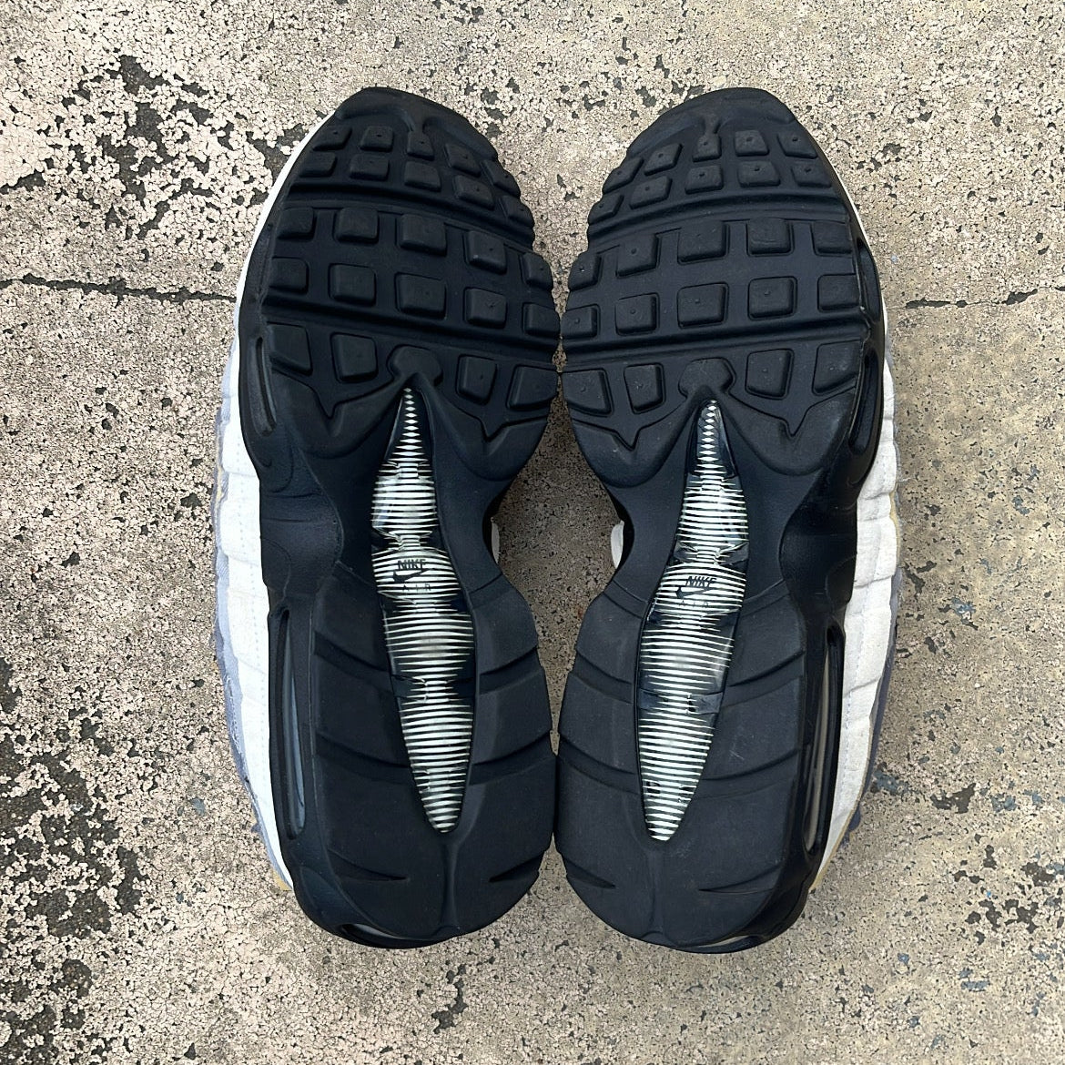 Air Max 95 CDG Grey - EU45 / US11 / UK10
