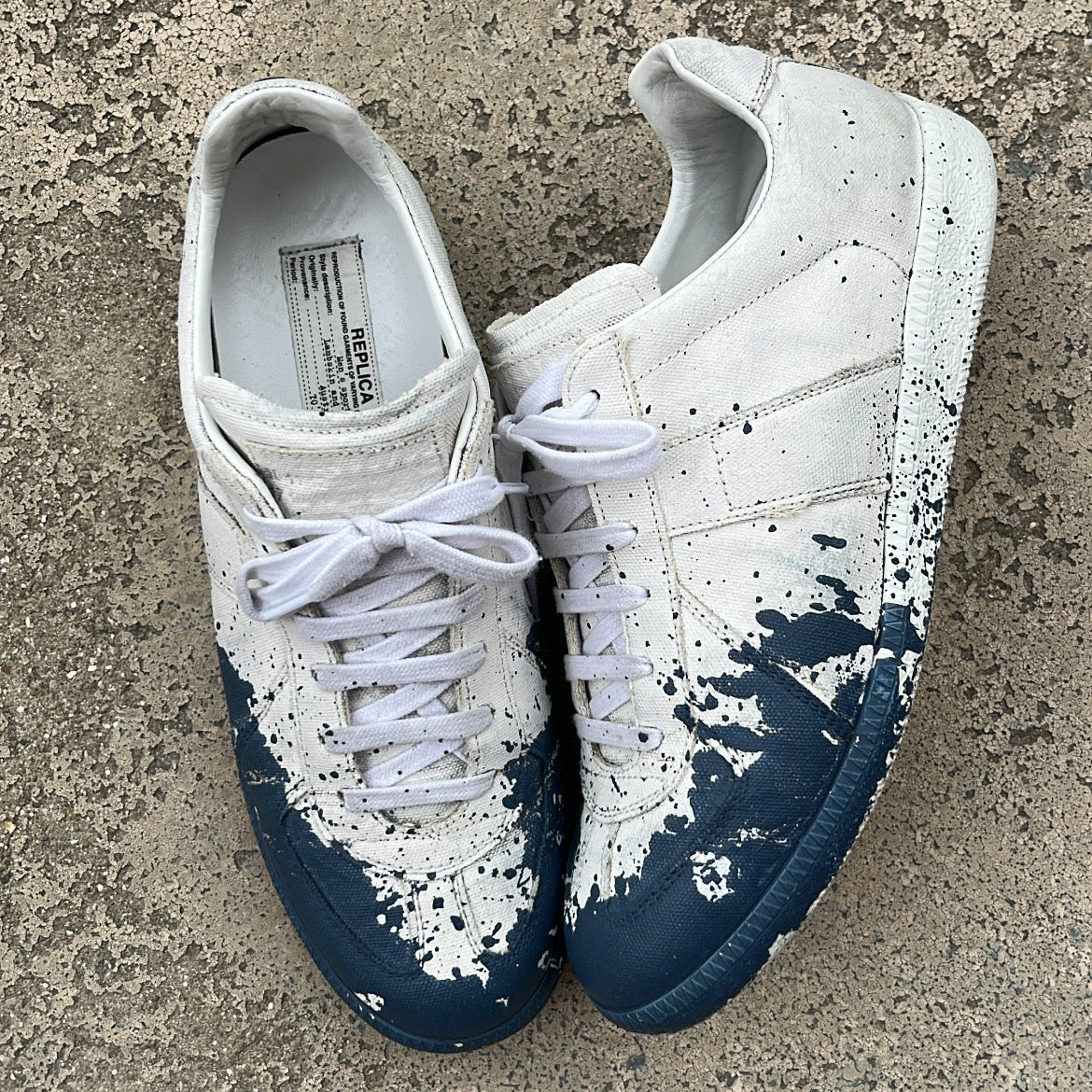 Maison Margiela GAT Paint Splatter Oil Blue - EU41 / US8 / UK7