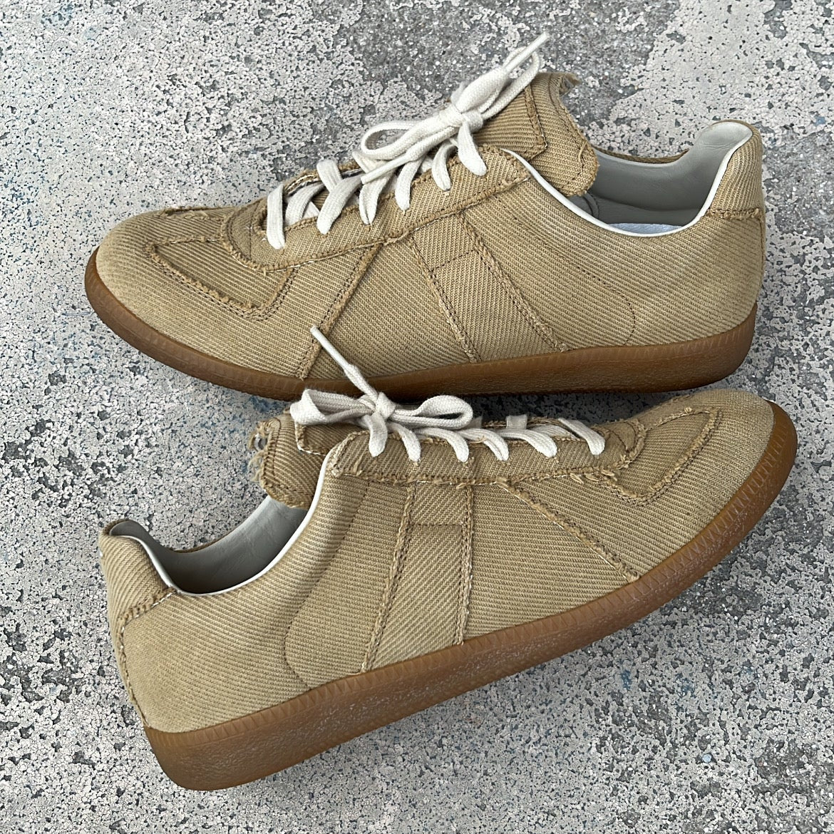 Maison Margiela GAT Canvas Beige - EU41 / US8 / UK7