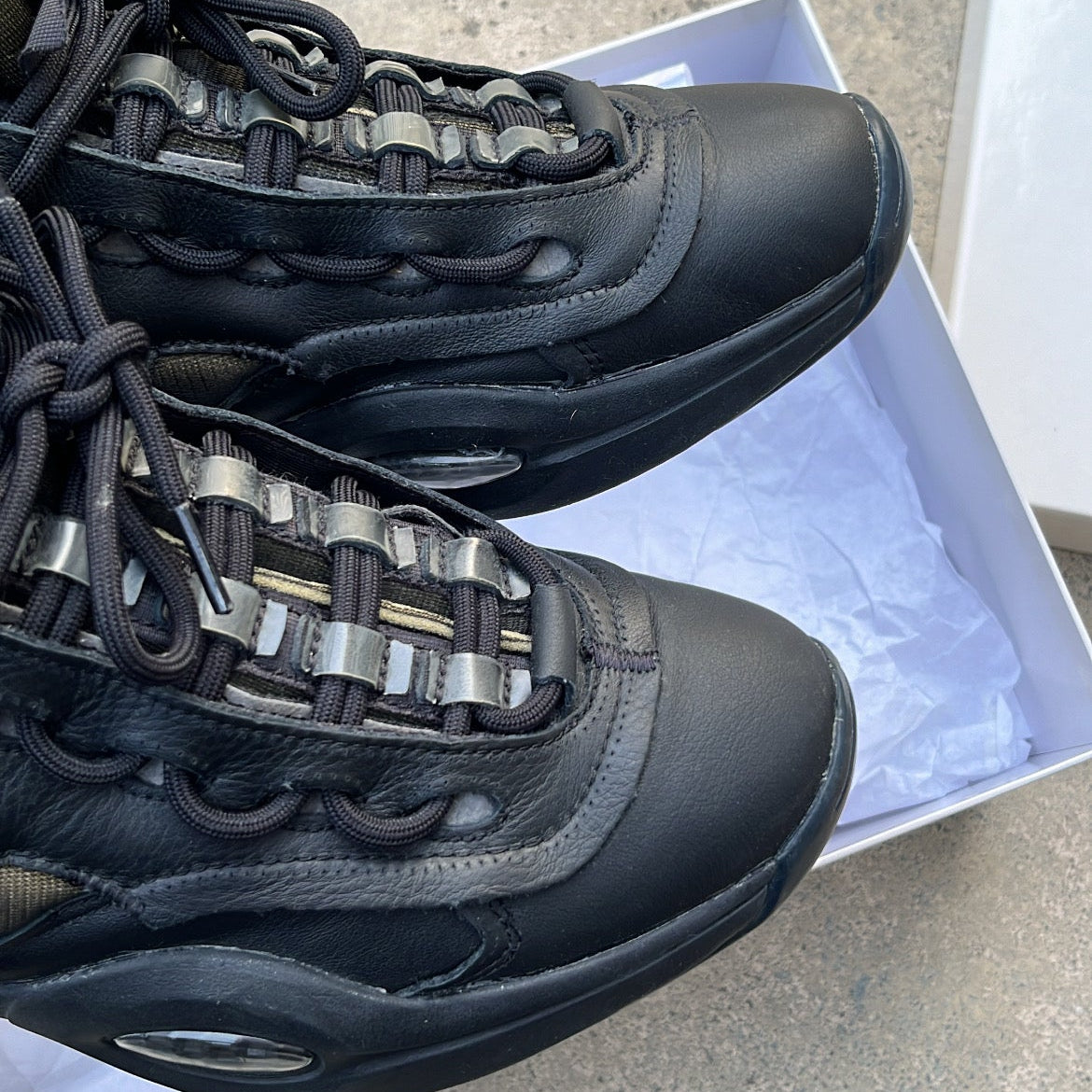 Reebok Maison Margiela Black - EU45 / US11 / UK10