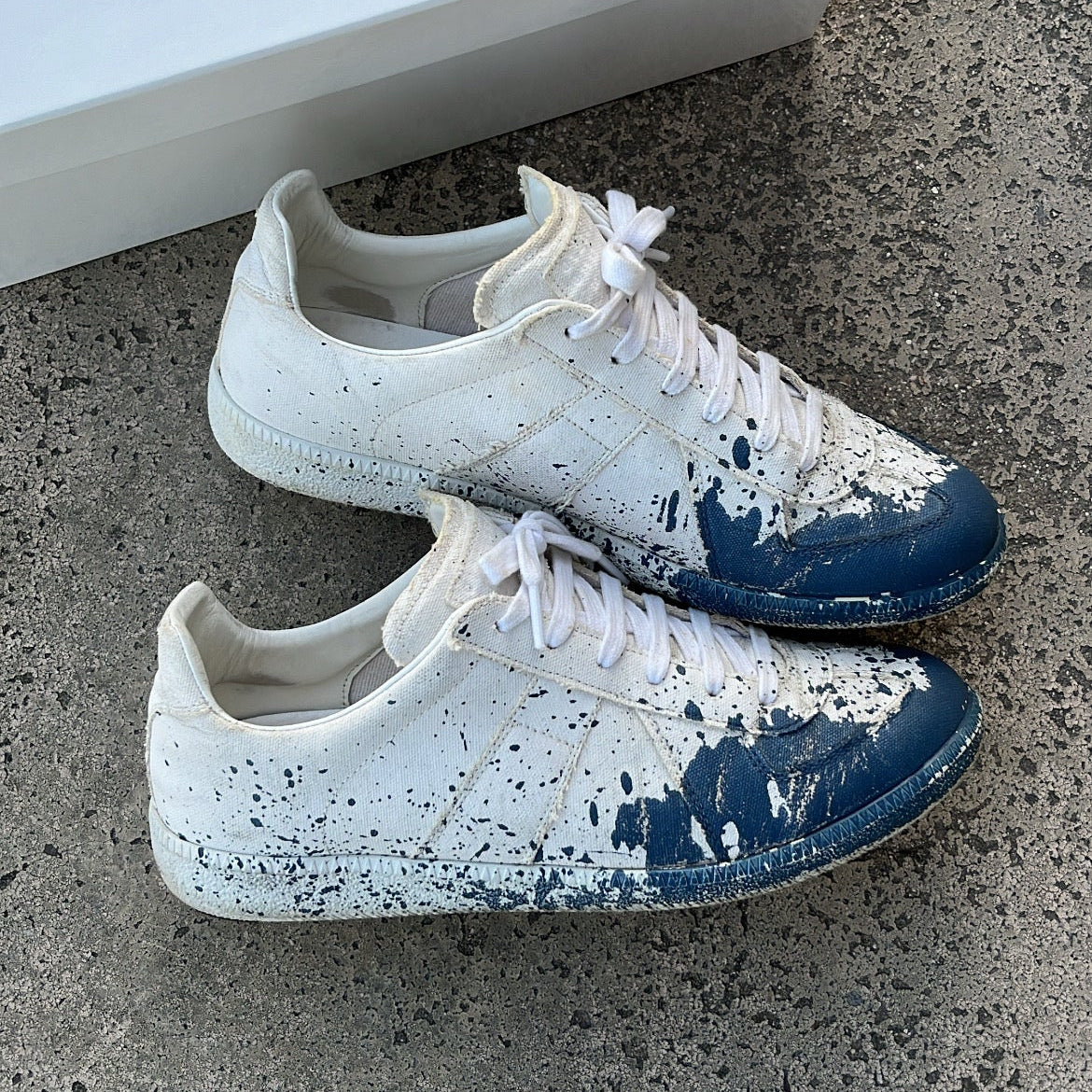 Maison Margiela GAT Paint Splatter Oil Blue - EU42 / US8.5 / UK7.5