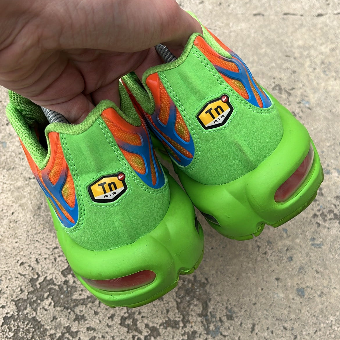 Tn Supreme Green - EU42 / US8.5 / UK7.5