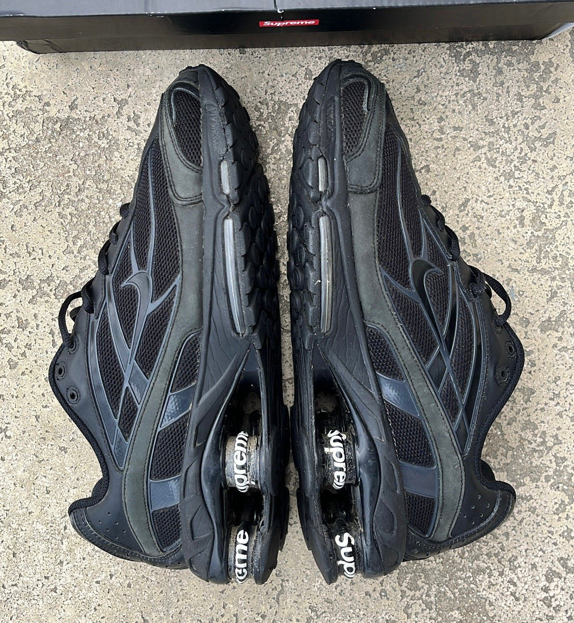 Shox Supreme Black - EU44 / US10 / UK9