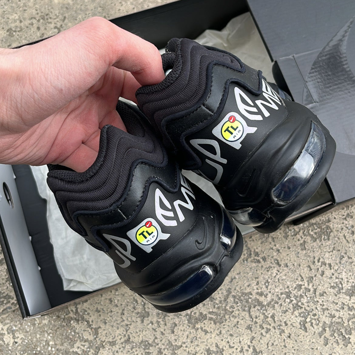 Air Max 98TL Supreme Black - EU44 / US10 / UK9