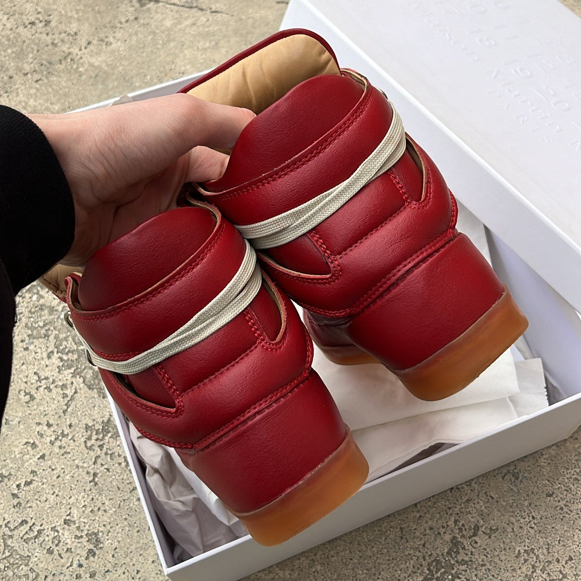 Maison Margiela x H&M High-Top Red - EU42 / US8.5 / UK7.5