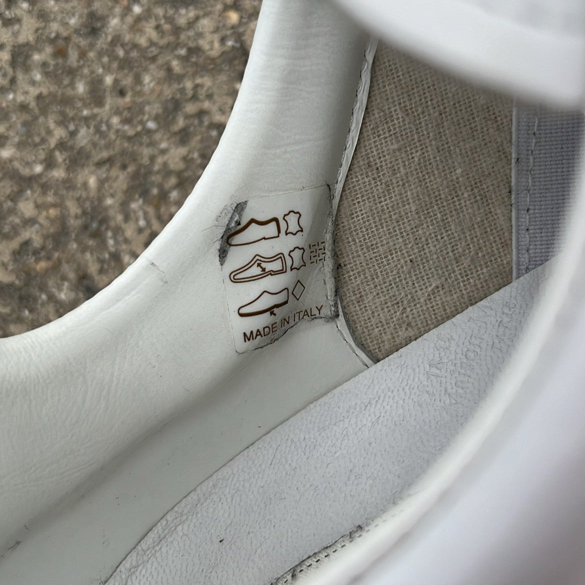 Maison Margiela GAT White - EU43 / US9.5 / UK8.5