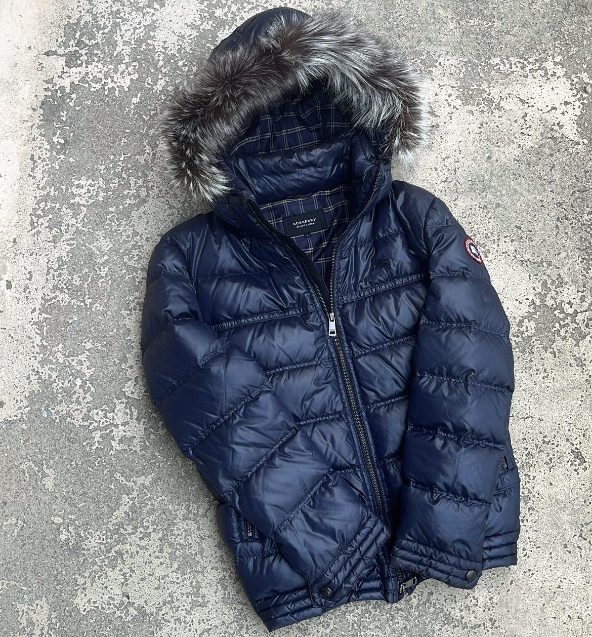 Burberry Black Label Glossy Navy Blue Jacket - L - Real Silver Fox Fur