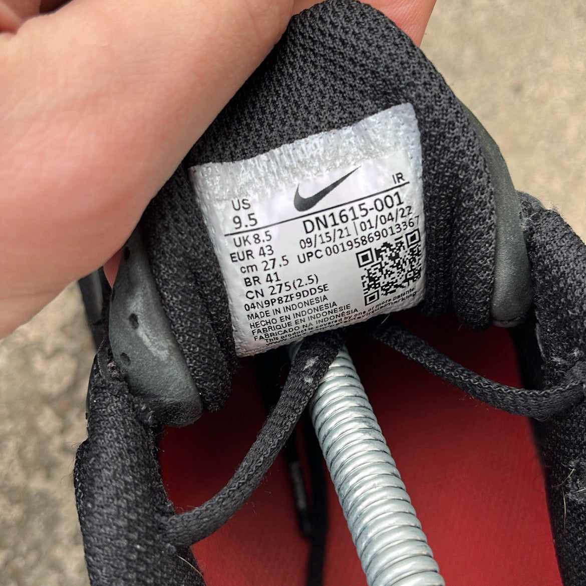 Shox Supreme Black - EU43 / US9.5 / UK8.5