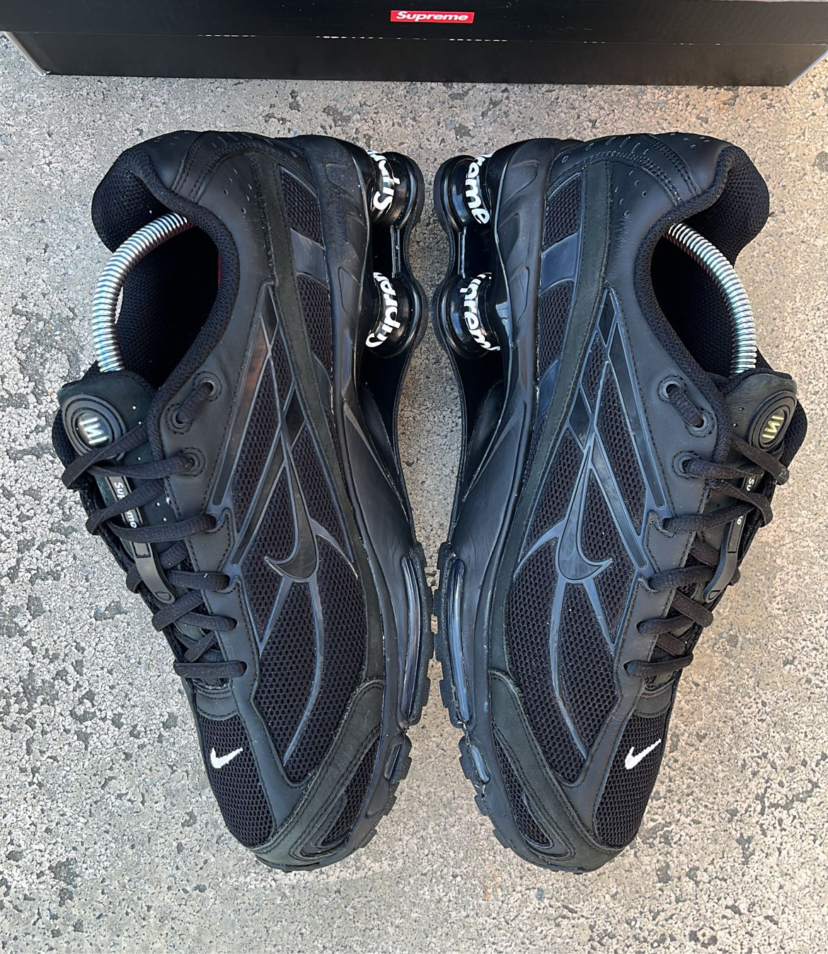 Shox Supreme Black - EU44.5 / US10.5 / UK9.5