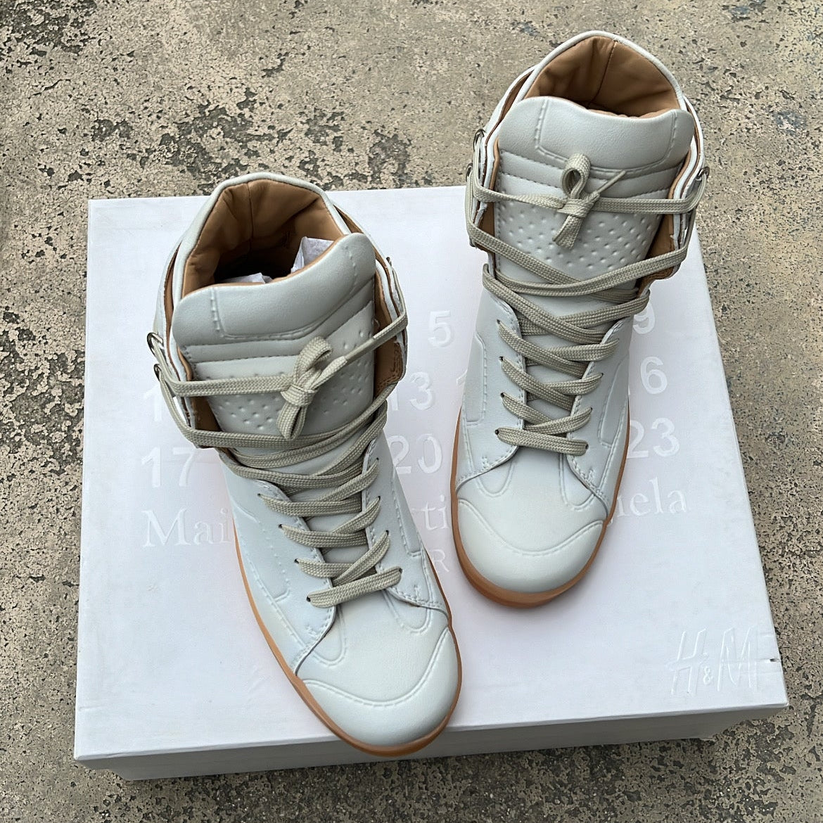 Maison Margiela x H&M High-Top White - EU40 / US7 / UK6