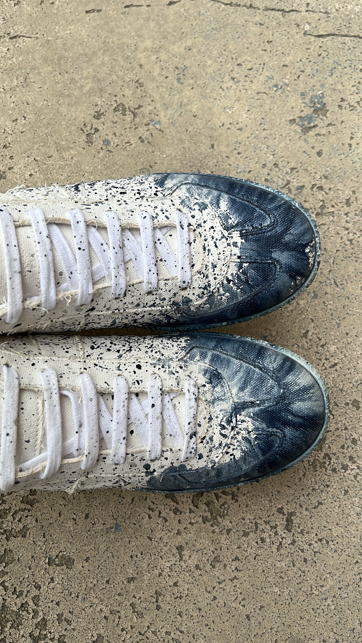 Maison Margiela GAT Paint Splatter Oil Blue - EU42 / US8.5 / UK7.5