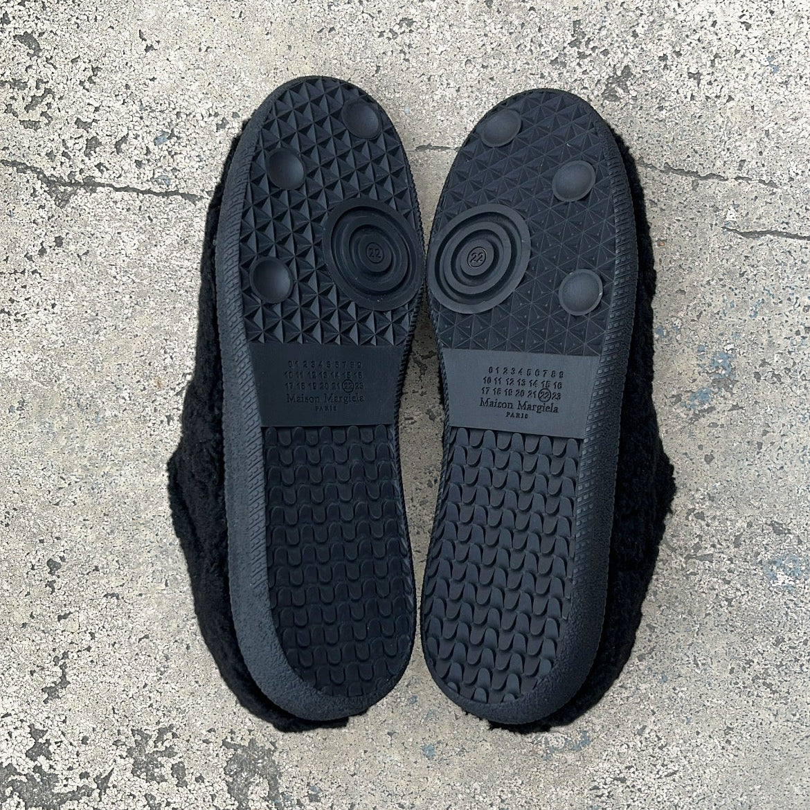 Maison Margiela GAT Shearling Black - EU43 / US9.5 / UK8.5