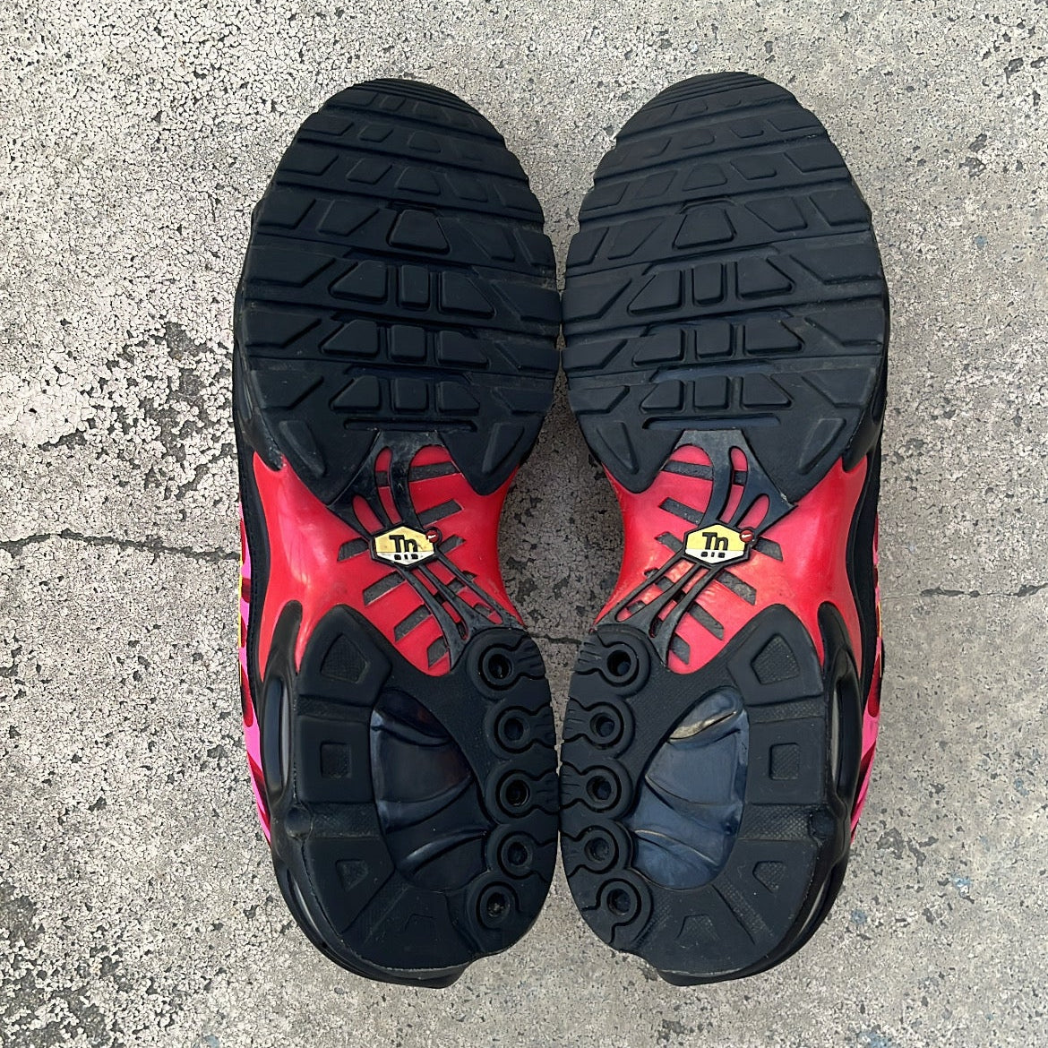 Tn Supreme Red - EU47.5 / US13 / UK12