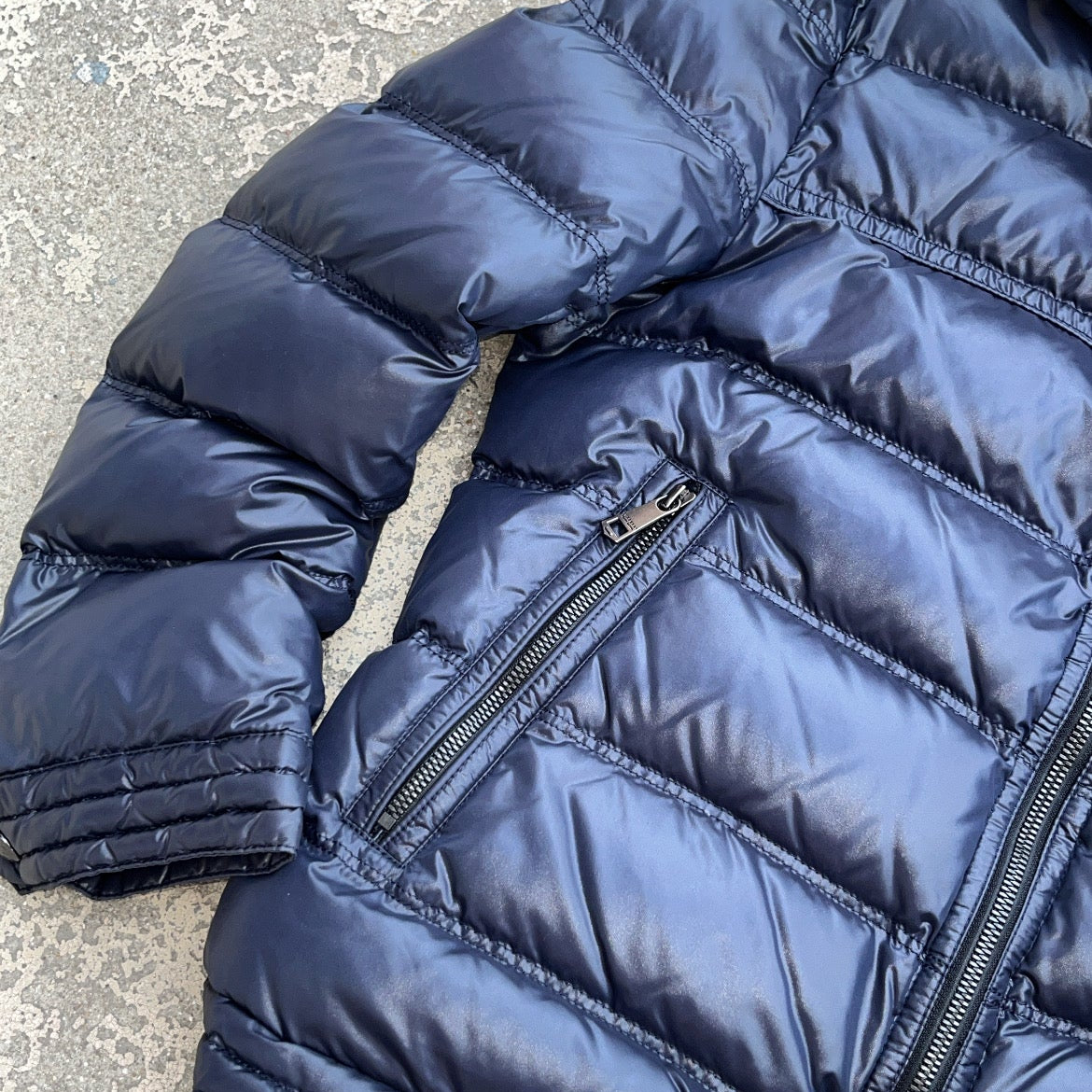 Burberry Black Label Glossy Navy Blue Jacket - M - Silver Fox Fur