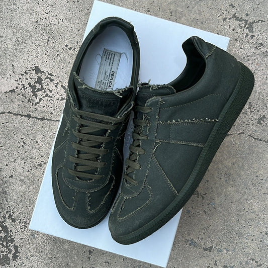 Maison Margiela GAT Distressed Canvas Green - EU42 / US8.5 / UK7.5
