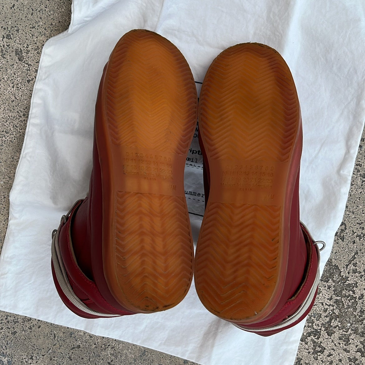 Maison Margiela x H&M High-Top Red - EU42 / US8.5 / UK7.5