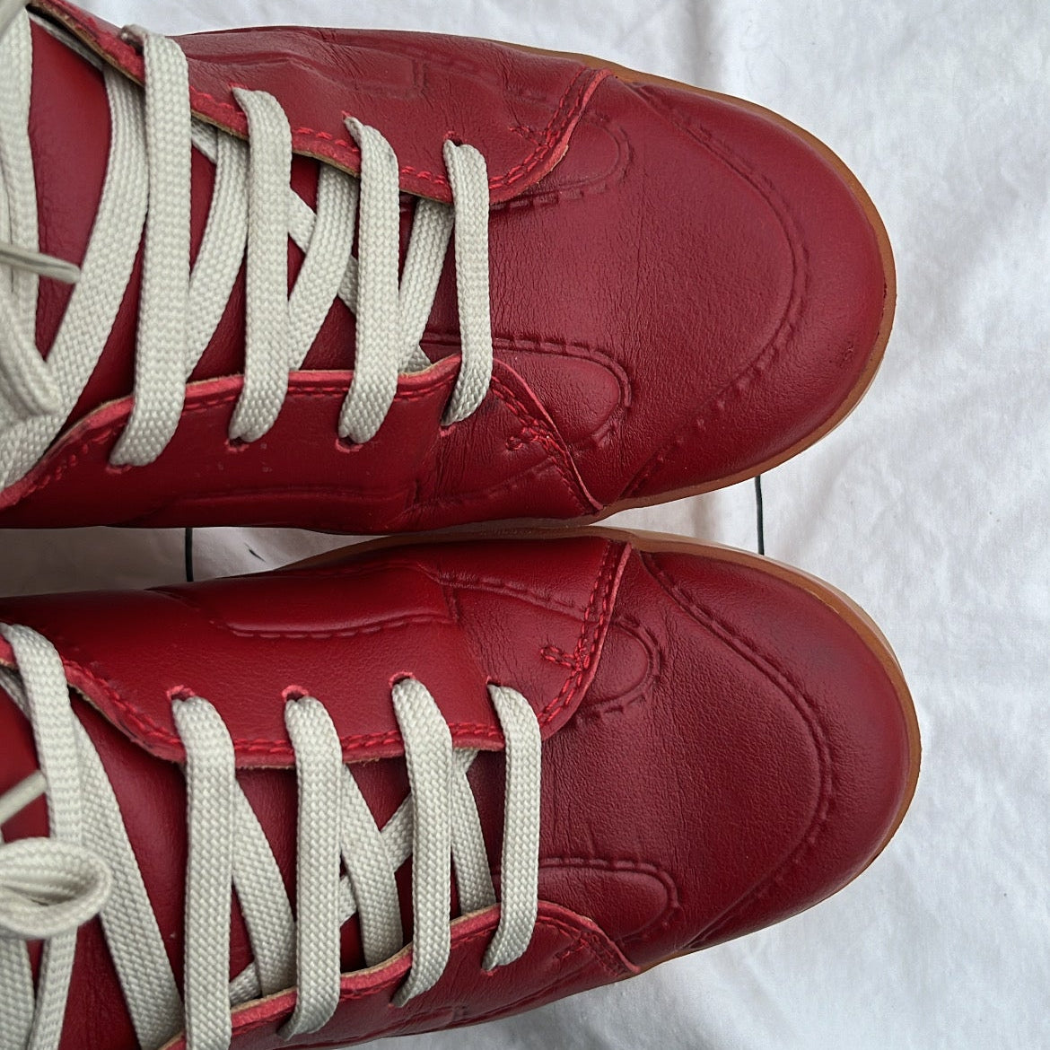 Maison Margiela x H&M High-Top Red - EU42 / US8.5 / UK7.5