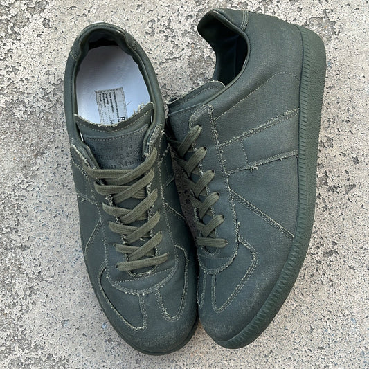 Maison Margiela GAT Distressed Canvas Green - EU41 / US8 / UK7