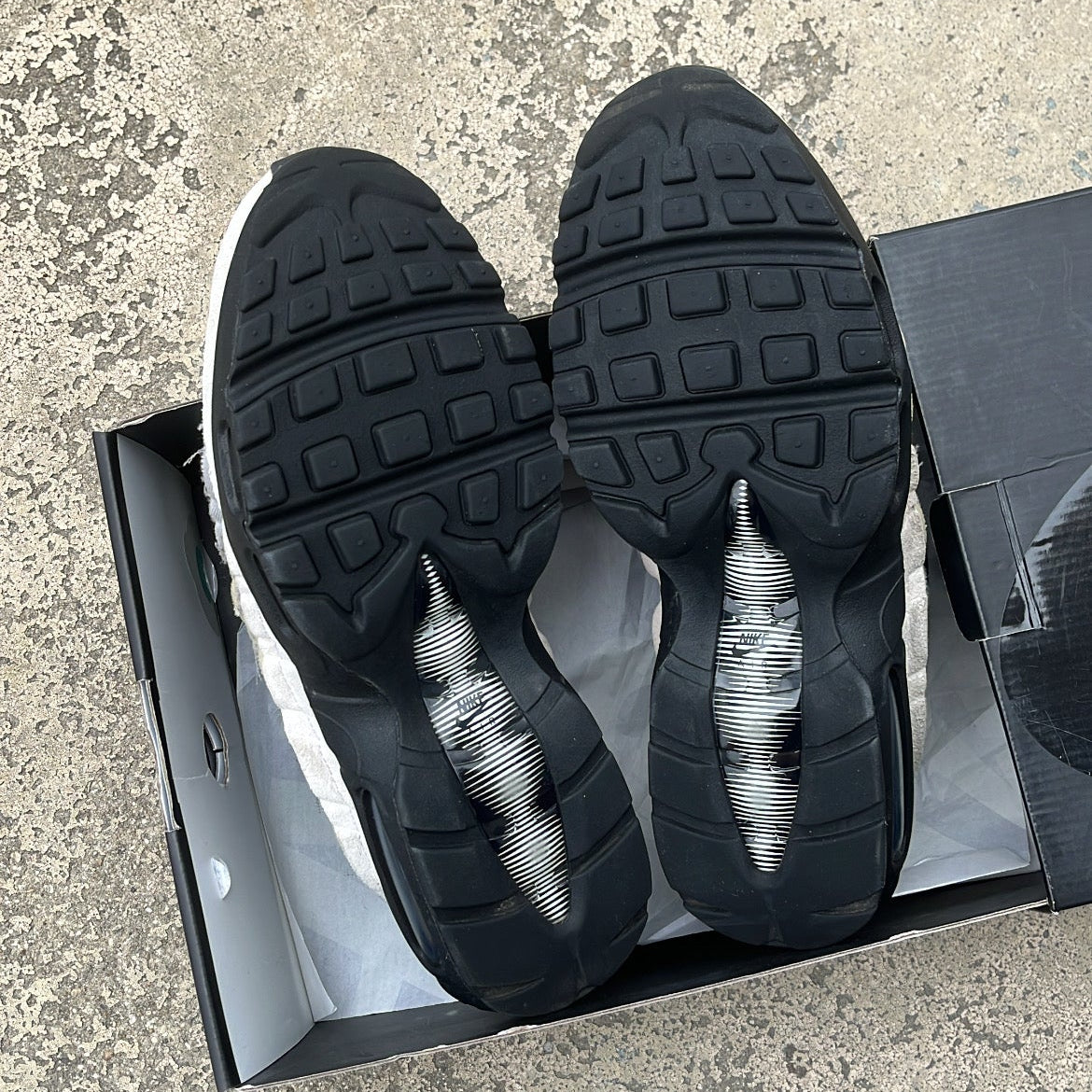 Air Max 95 CDG Grey - EU43 / US9.5 / UK8.5