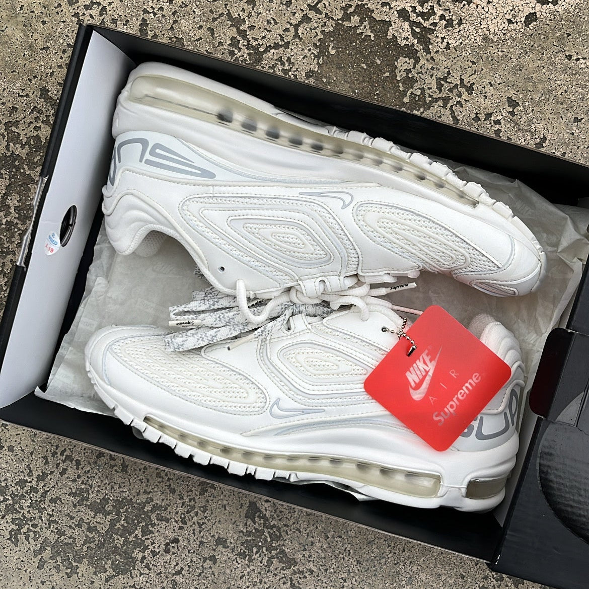 Air Max 98TL Supreme White - EU42 / US8.5 / UK7.5